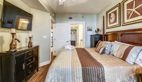 Condo, 2 Bedrooms (405 Tower II)