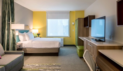 Studio, 1 Queen Bed, Accessible, Non Smoking (Hearing)