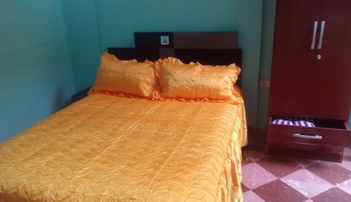 Family Room, Multiple Beds