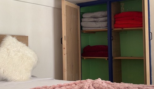 Comfort Shared Dormitory, Men only
