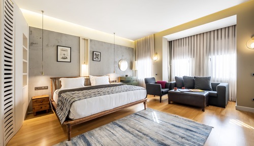 Superior Suite