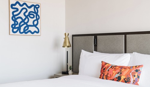 Room, Multiple Beds, Non Smoking, Pool View