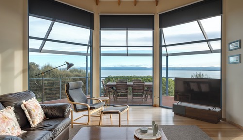 Elevated 3 Bedroom House with stunning Ocean Views