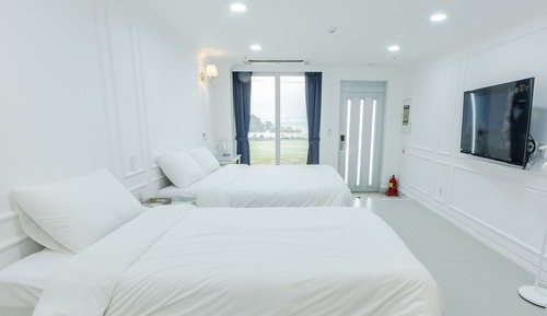 Family Twin Room, Multiple Beds, Non Smoking, Garden View