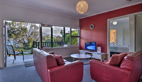2 Bedroom Oceanfront Apartment 