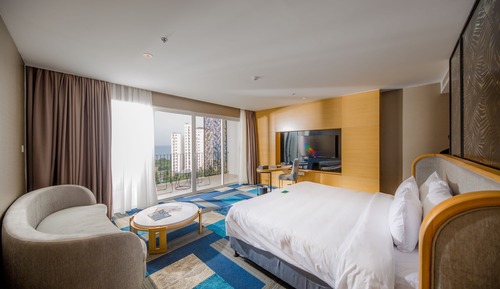 Executive Suite