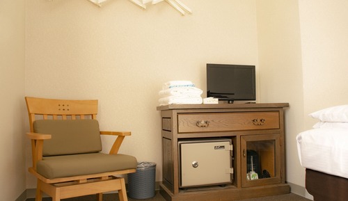 Classic Twin Room, 2 Twin Beds, Mountain View