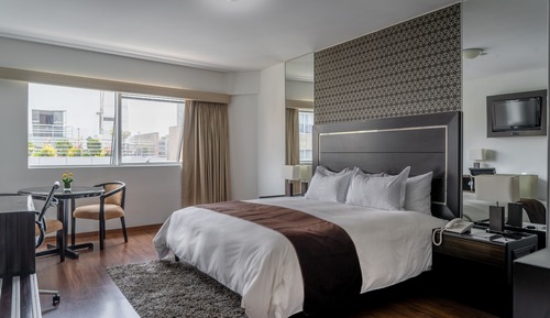 Double Room, 1 Queen Bed
