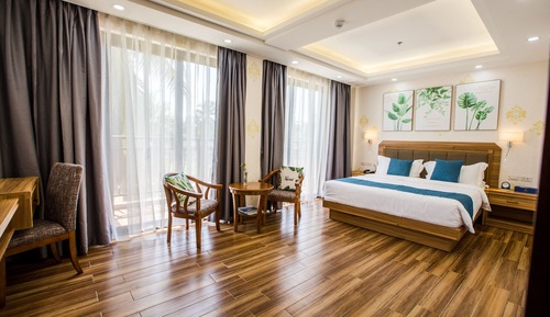 Deluxe Suite