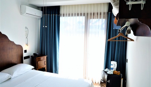 Standard Double Room, Pool View