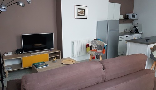 Comfort Apartment, 1 Queen Bed with Sofa bed, Courtyard View