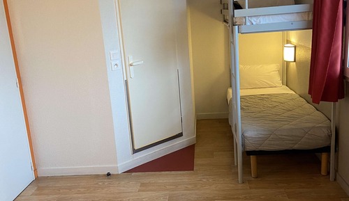 Standard Room, Multiple Beds