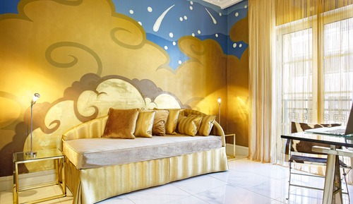 Art Chic Suite