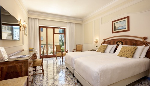 Classic Double or Twin Room, Balcony