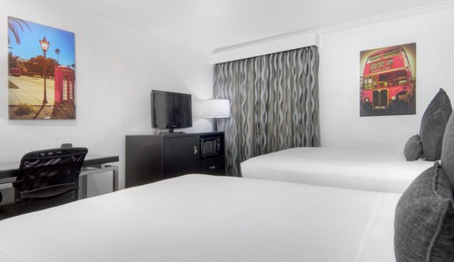 Standard Room, 2 Queen Beds, Non Smoking