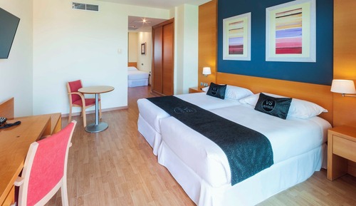 Double Room with Balcony (3 Adults)
