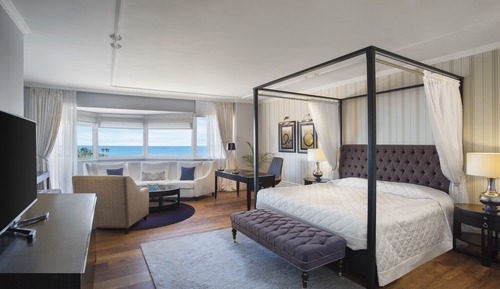 King Suite