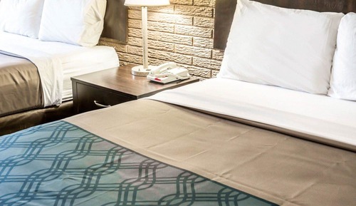 Standard Room, 2 Queen Beds, Non Smoking