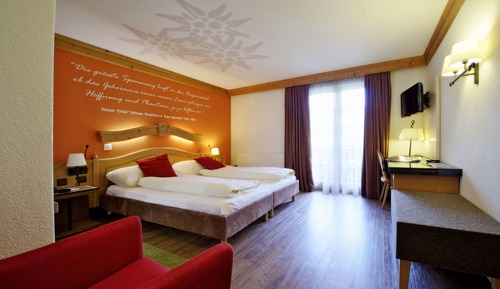 Superior Double Room, Mountain View (Eiger)