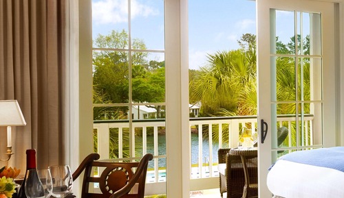 Lagoon View Guest House King Room