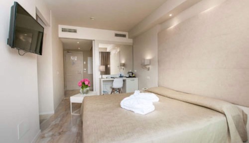 Junior Double Room, Terrace, Garden Area