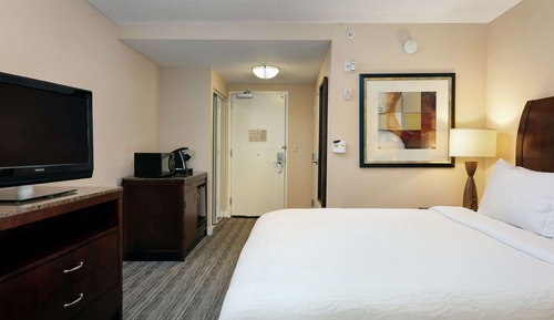 One King Bed, Non-Smoking, Accessible