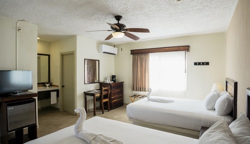 Classic Room - Two Double Beds