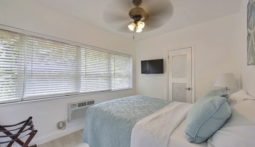 Junior Suite, 1 Queen Bed with Sofa bed, Kitchen