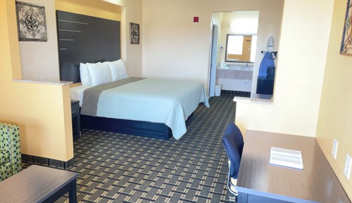 Deluxe Room, 1 King Bed, Non Smoking