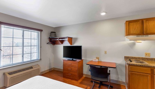 Standard Studio, Non Smoking, Refrigerator & Microwave