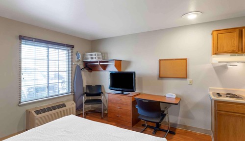 Standard Studio, Non Smoking, Refrigerator & Microwave