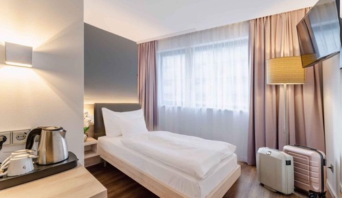 Classic Twin Room