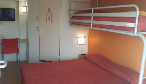 Standard Room, Multiple Beds (1 Double and 1 Single bed)