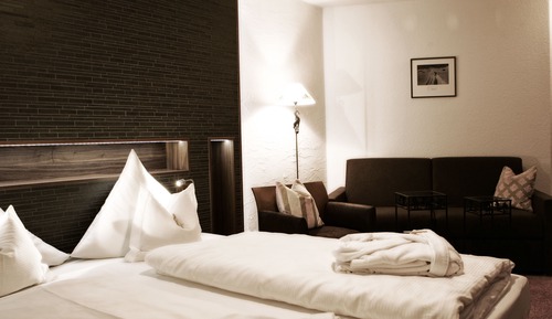 Suite, Mountain View