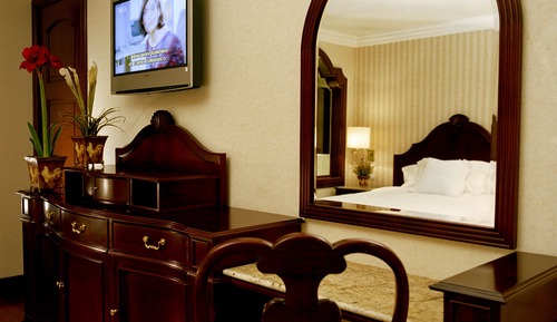 Double Suite Interior View