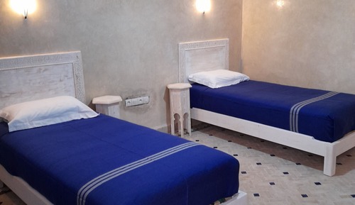 Panoramic Twin Room, 1 Bedroom, Private Bathroom, Courtyard View (Assià)