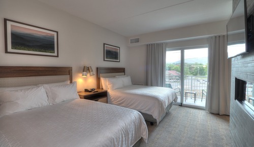 Room, 2 Queen Beds, Mobility Accessible (Communications, Accessible Shower)