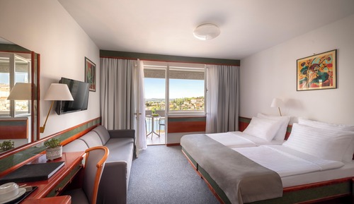Premium Triple Room, Sea Facing
