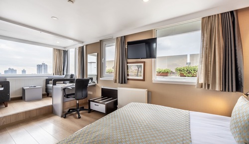 Standard Double Room, 1 Queen Bed, Microwave, Partial Sea View