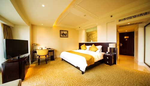 Business King Room
