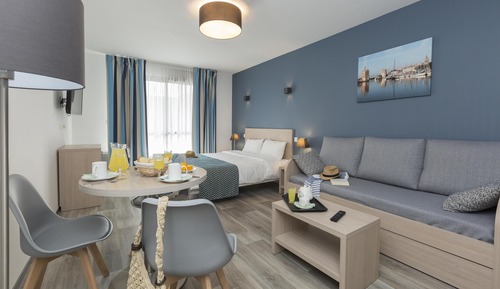 Studio Apartment - 3 Adults