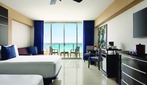 Standard Suite, 2 Double Beds