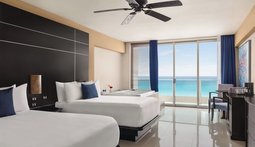 Premium Suite, 2 Double Beds