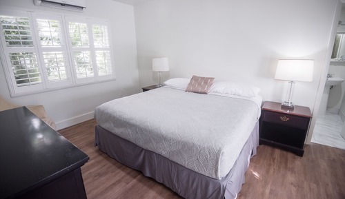 Deluxe Room, 1 Queen Bed