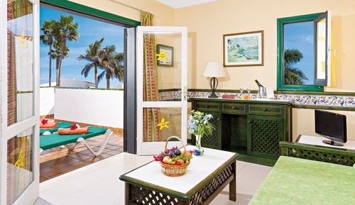 Apartment, 1 Bedroom, Pool View