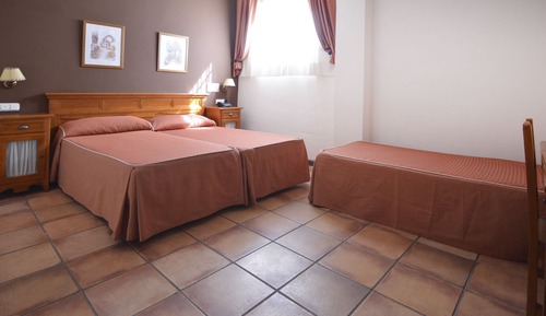 Double Room (Interior)