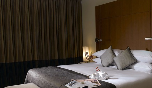 Room (Business Class, Lounge Access)