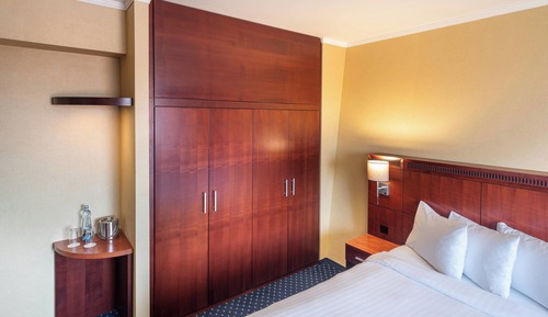 Deluxe Room, 2 Double Beds, Non Smoking