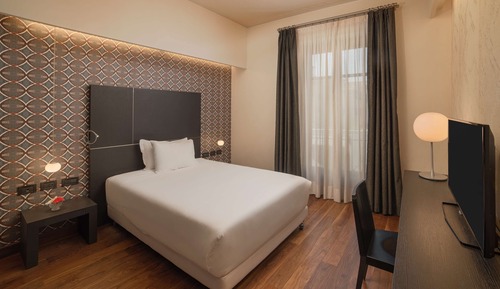 Superior Single Room
