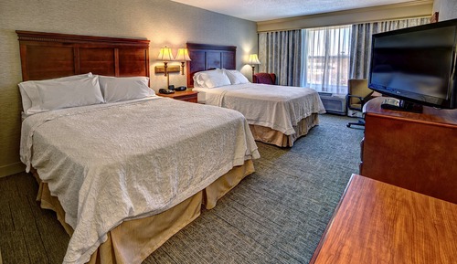 Two queen beds non smoking